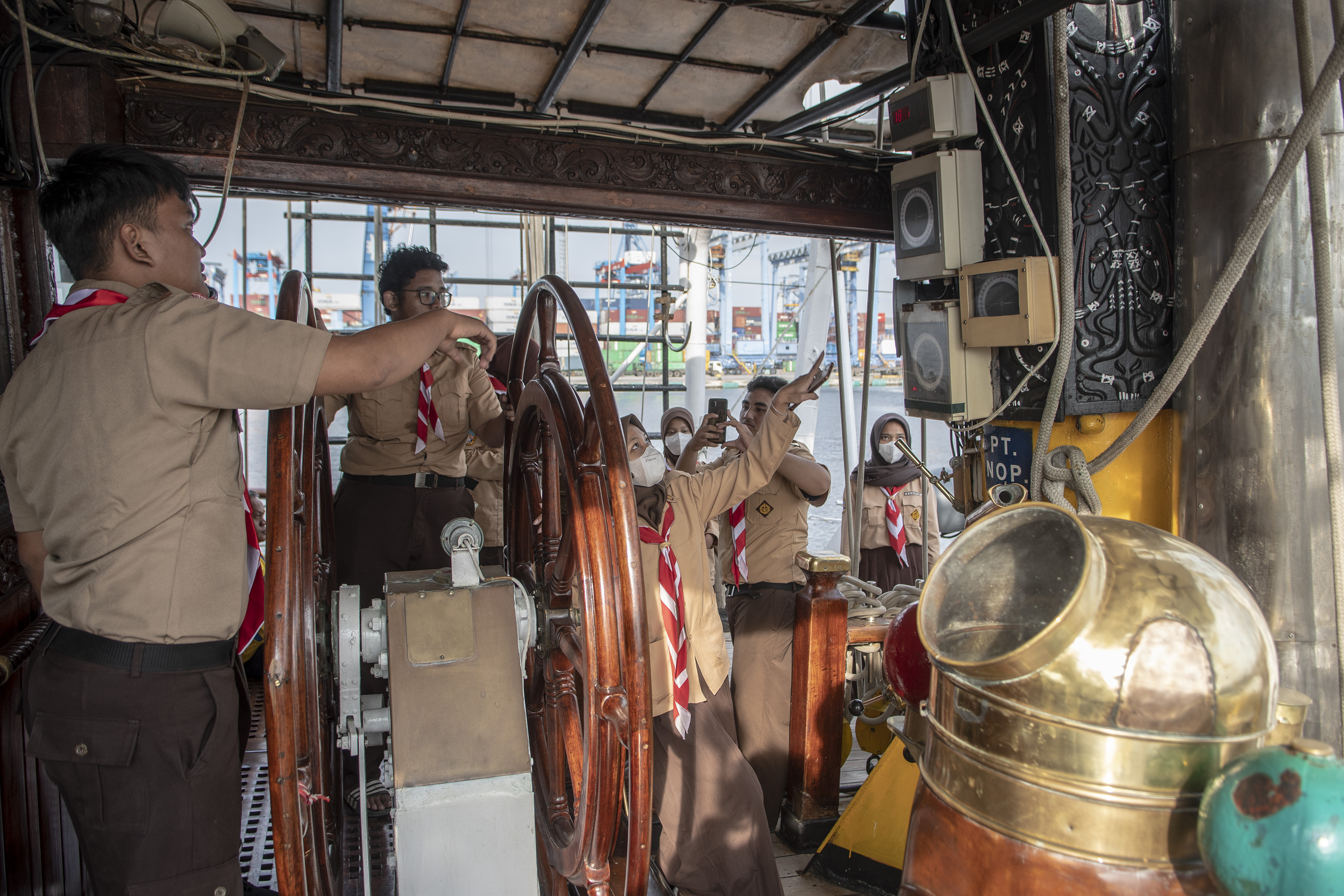 KRI Dewaruci Bersandar di Jakarta