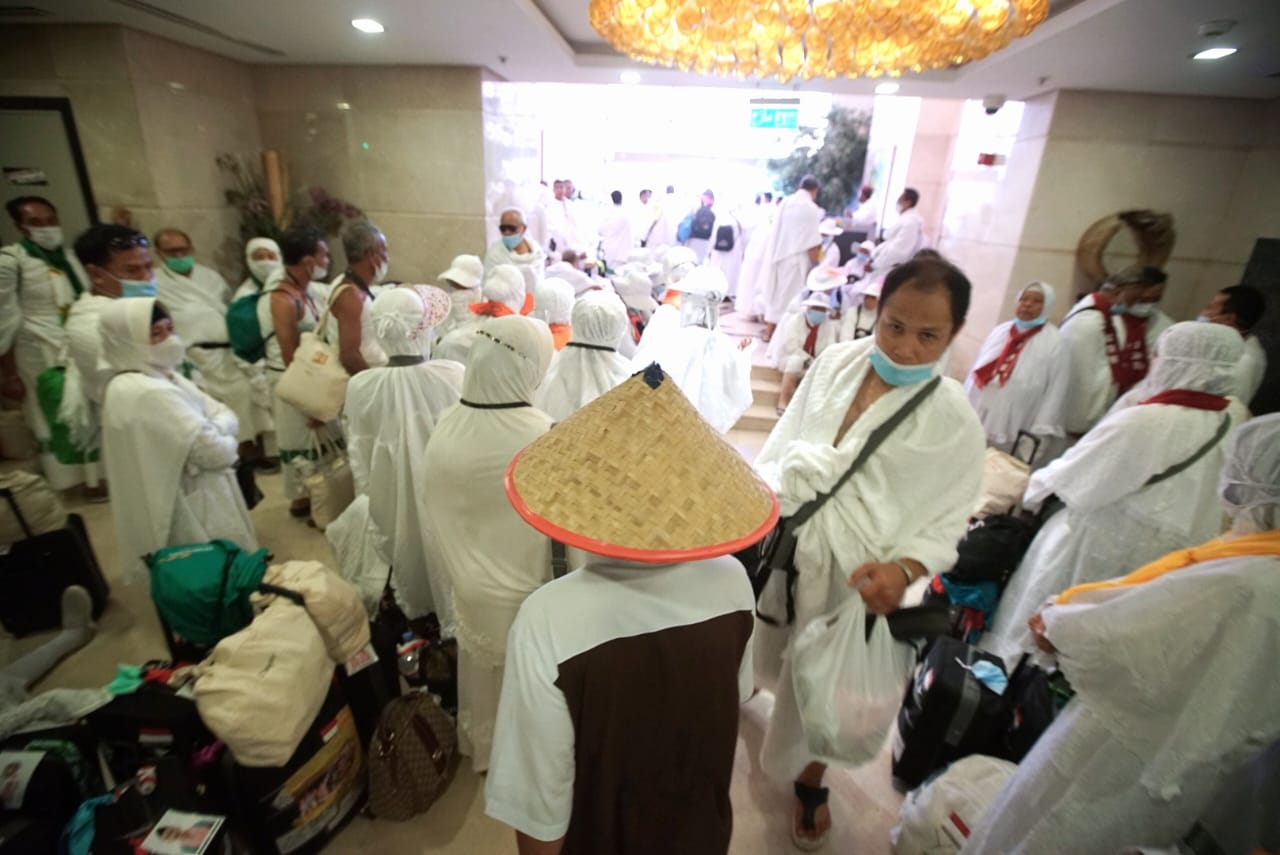 Jamaah Haji Indonesia Berangkat Wukuf di Padang Arafah