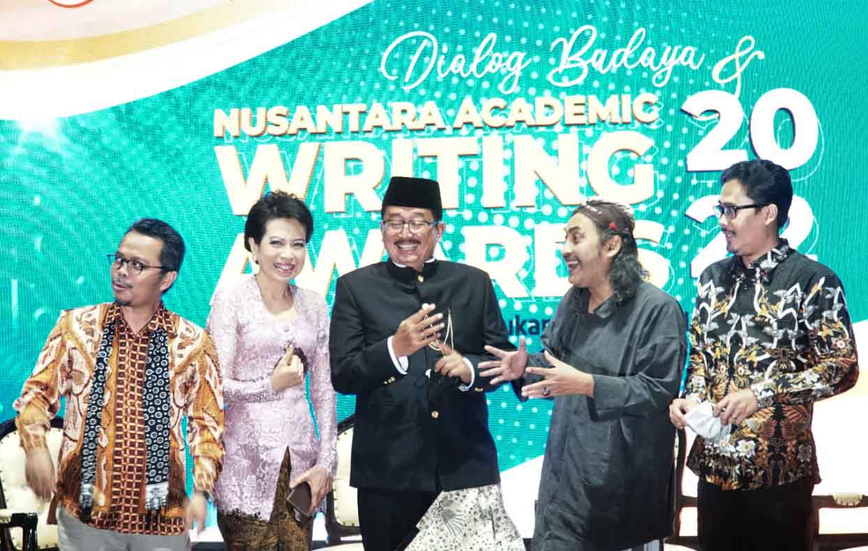 Dialog Budaya Melestarikan dan Memajukan Kesenian Nusantara