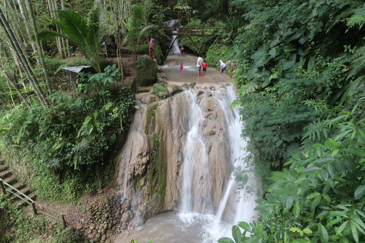 Wisata Alam Kedung Pedut Kulon Progo