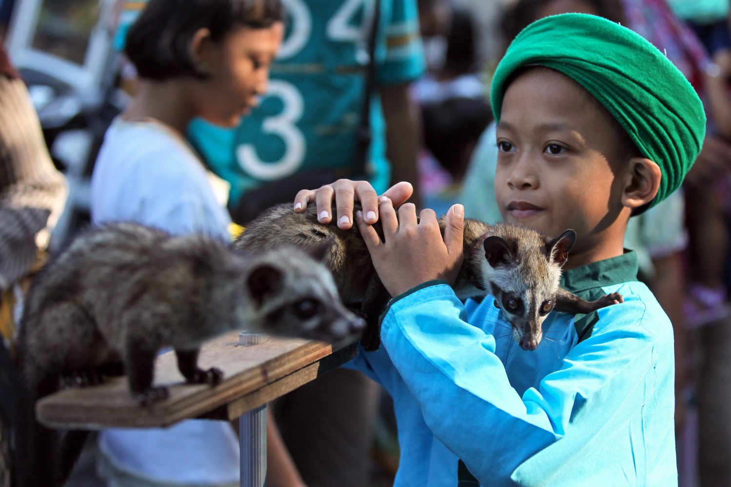 Kenalkan Satwa Kepada Warga