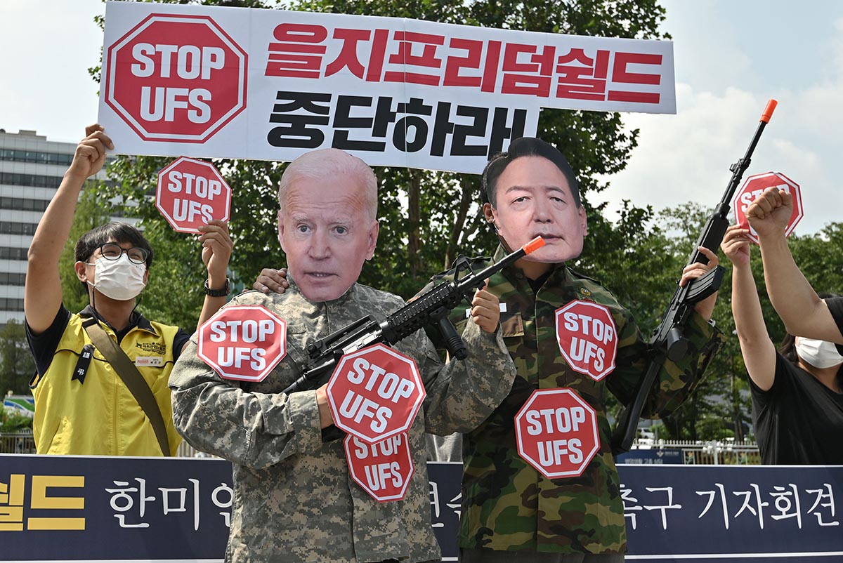 Aksi Protes Rencana Latihan Militer Gabungan Korea Selatan-AS