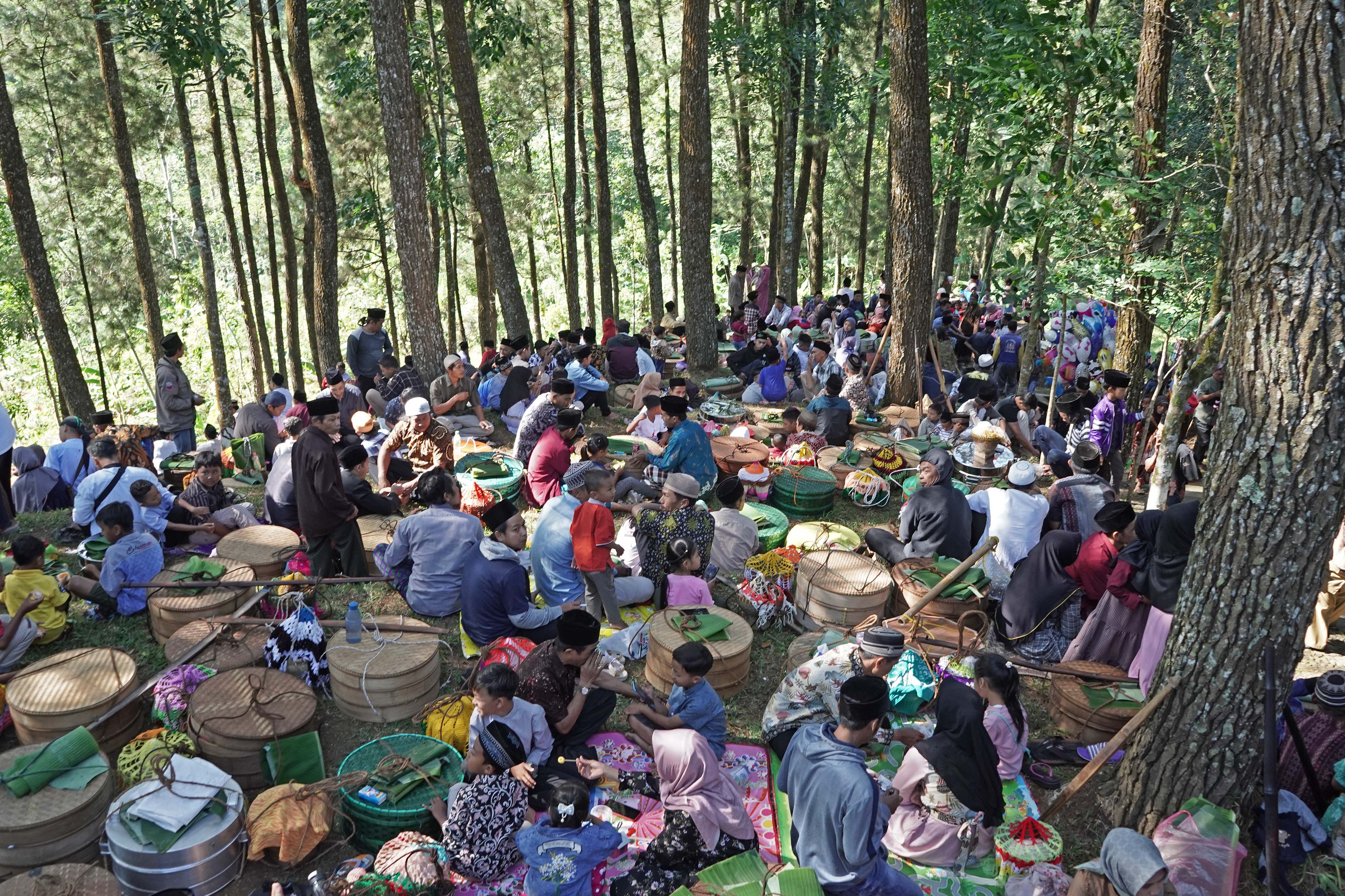 Tradisi Nyadran Kyai Kramat Tlogopucang