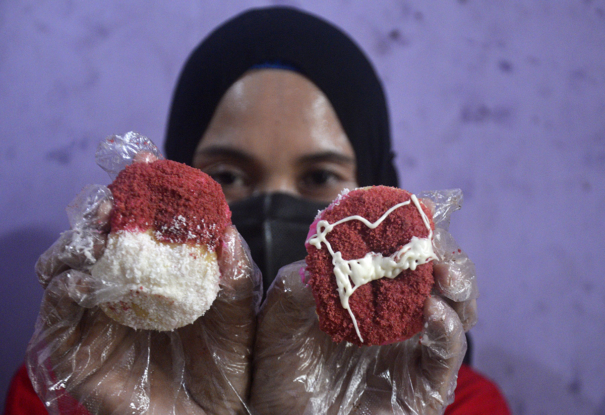 Donat Edisi HUT ke-77 Kemerdekaan Republik Indonesia