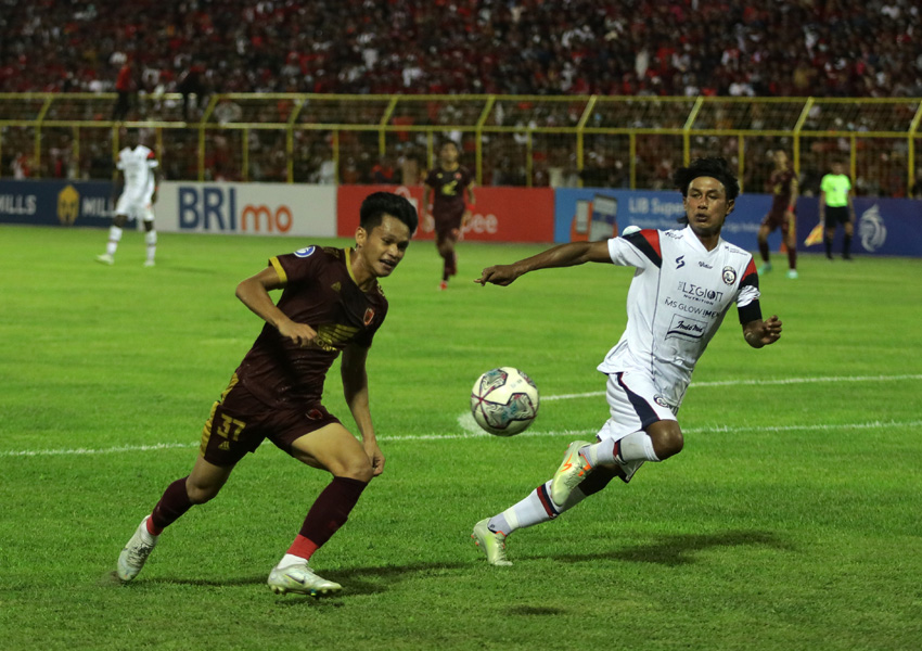 PSM Makassar Menang Melawan Arema FC