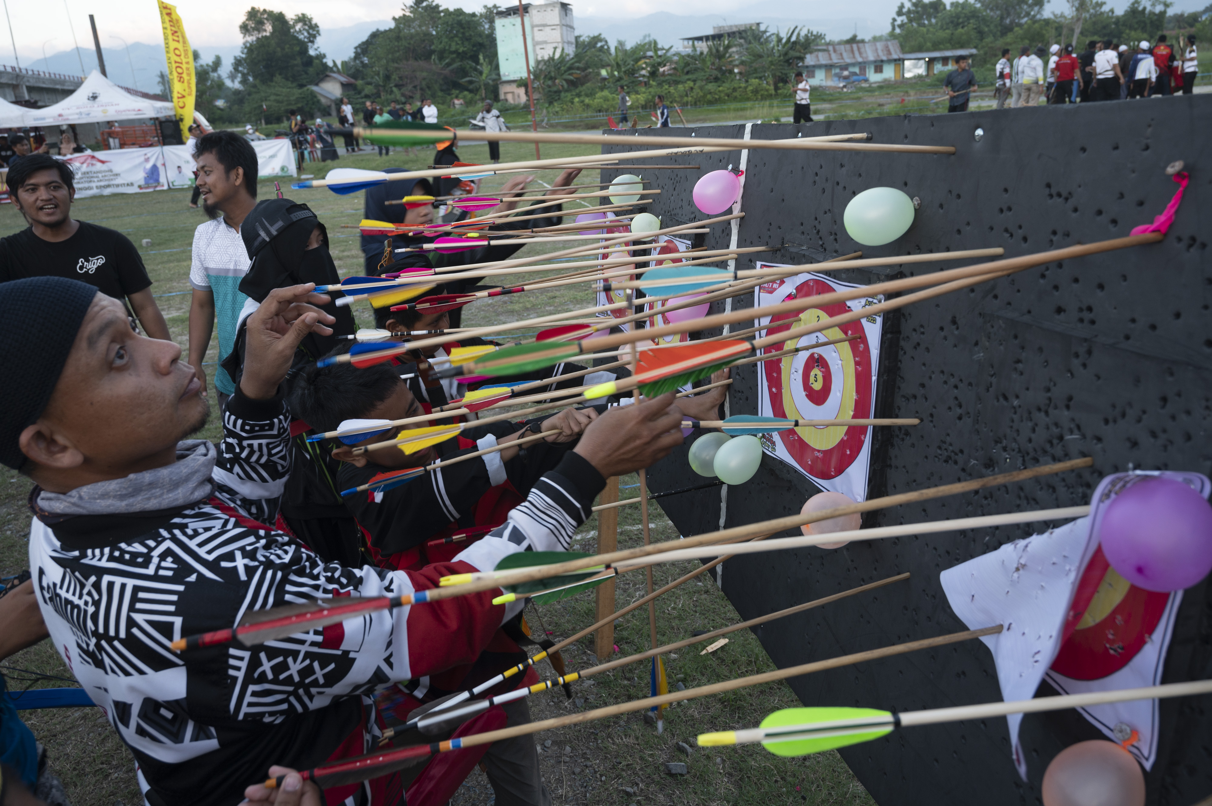 Kompetisi Panahan Tradisional