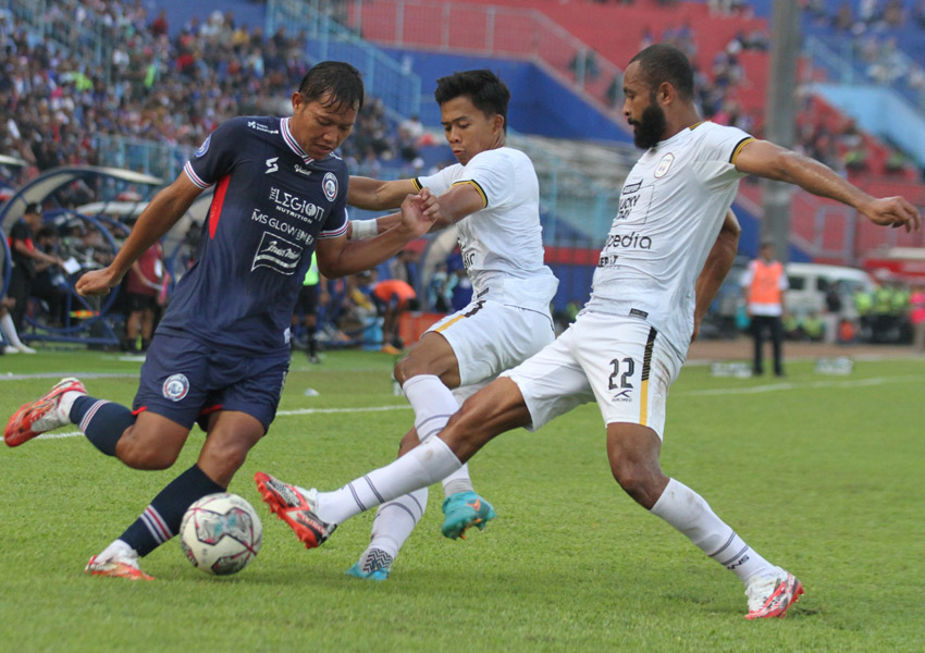 Arema FC Mengalahkan Rans Nusantara