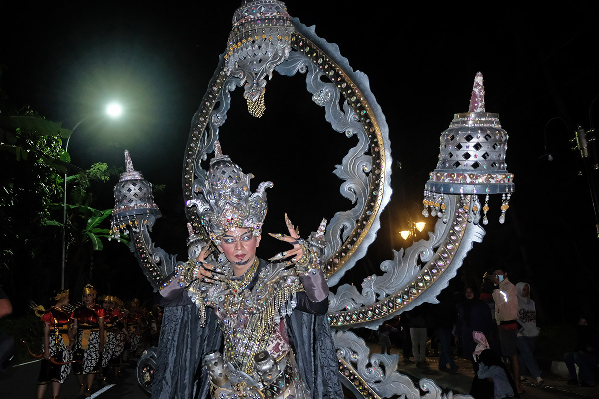  Borobudur Night Carnival