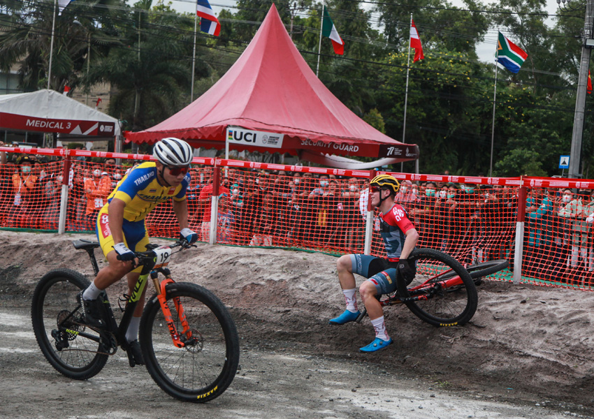 Balap Sepeda UCI MTB Katagori Man Elite