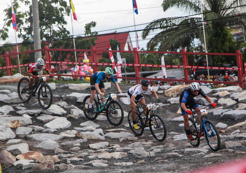 Balap Sepeda UCI MTB Katagori Man Elite