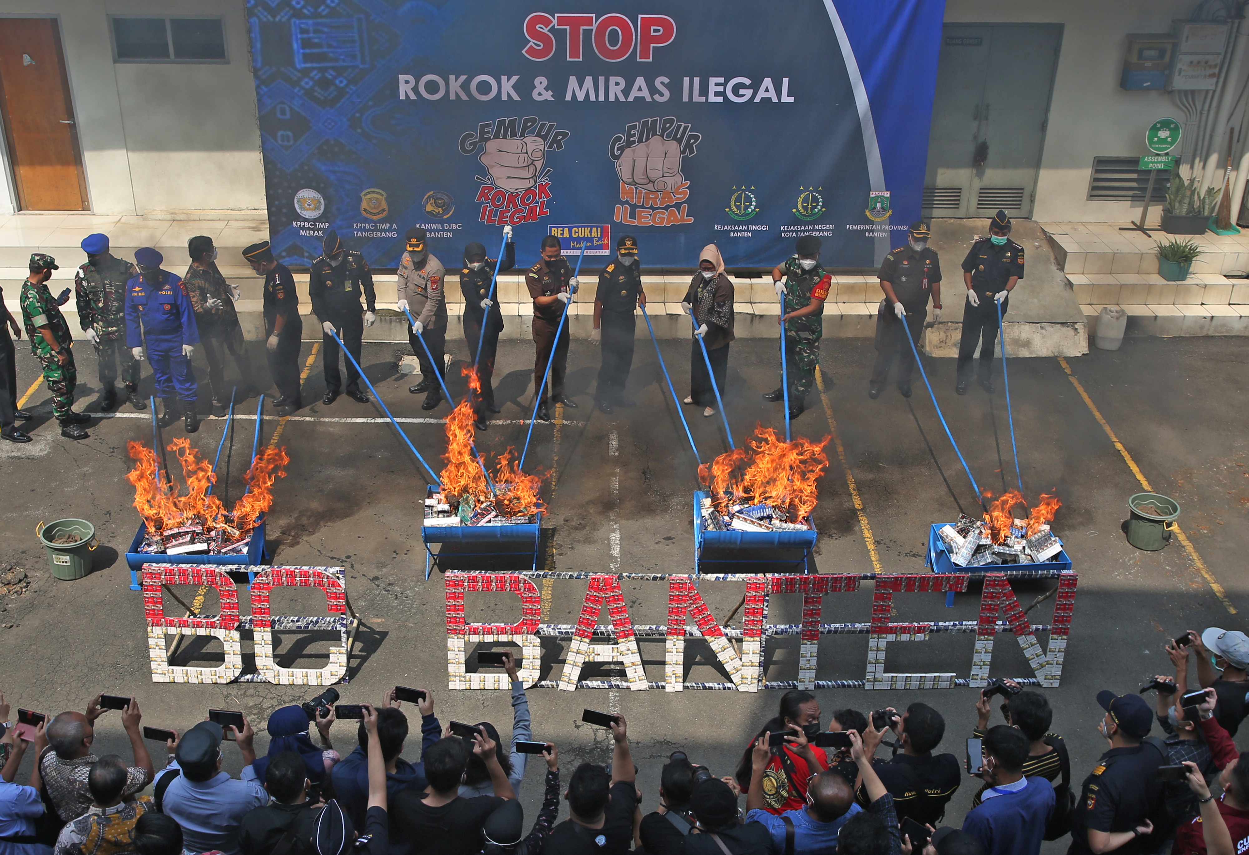 Pemusnahan Barang bUkti Hasil Penindakan Kepabeanan dan Cukai