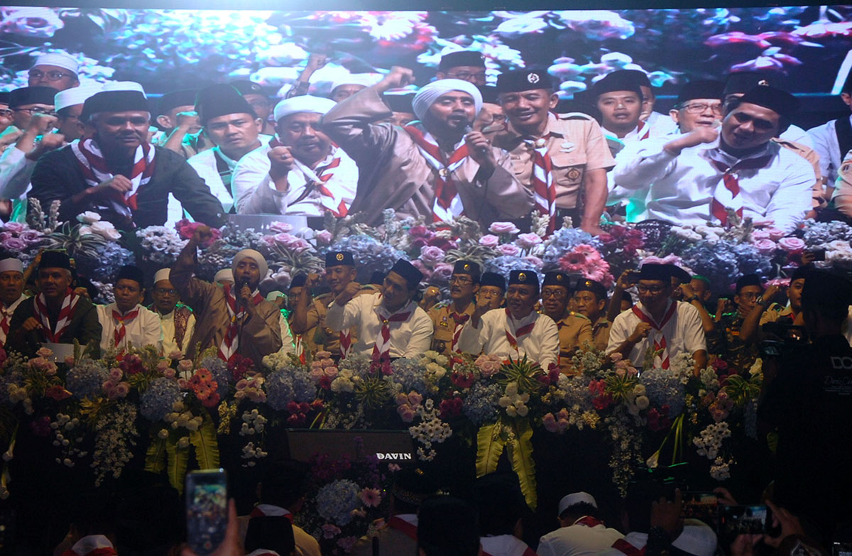 Pramuka Jateng Bersholawat