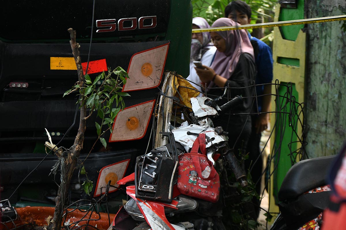 Kecelakaan Truk Kontainer di Bekasi