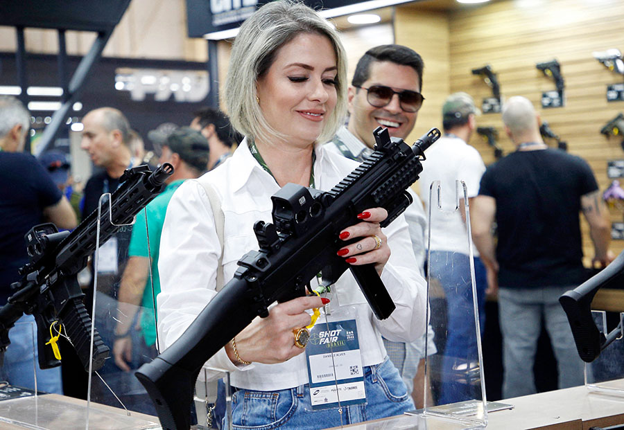 Pameran Senjata terlengkap dan tercanggih di Brasil