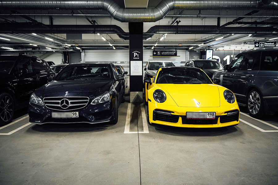 Turis Rusia Bebas ke Uni Eropa Melalui Bandara di Finlandia