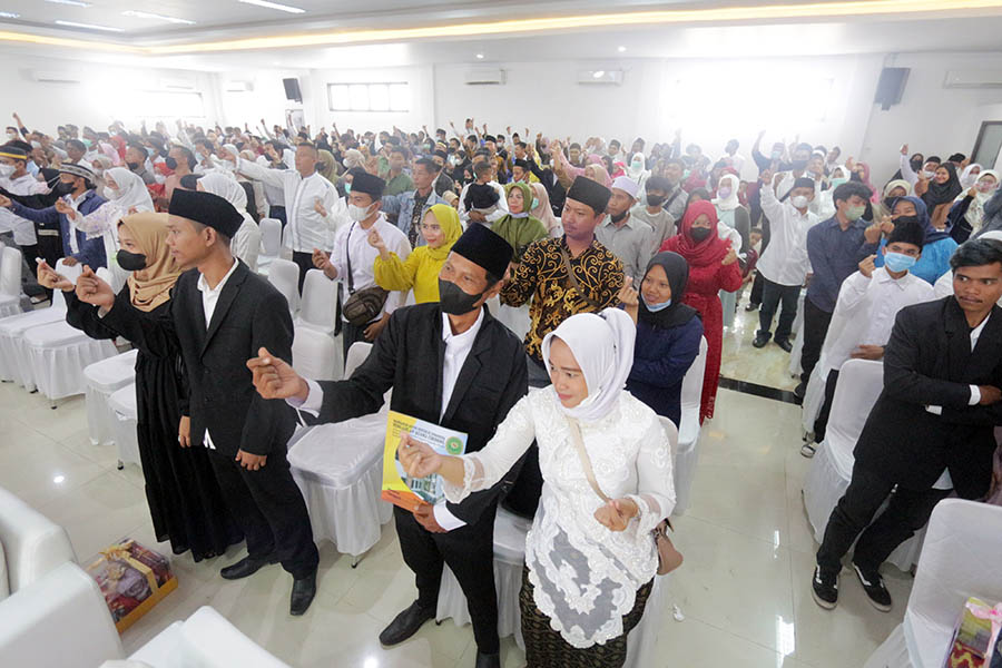 Nikah Massal Gratis 142 Pasangan Pengantin di Bogor 