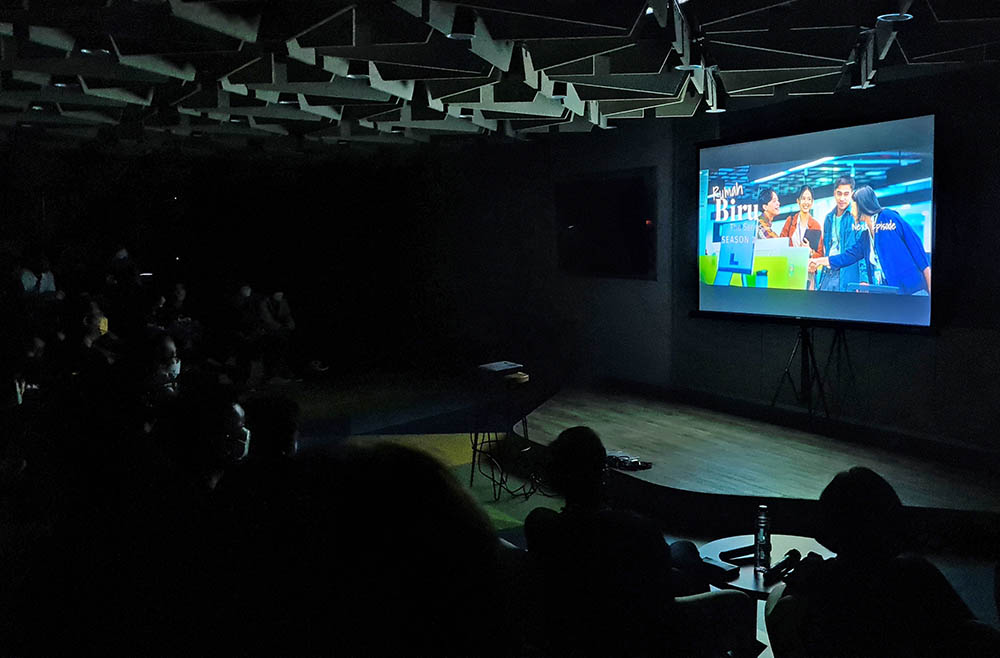 Nobar Film Rumah Biru