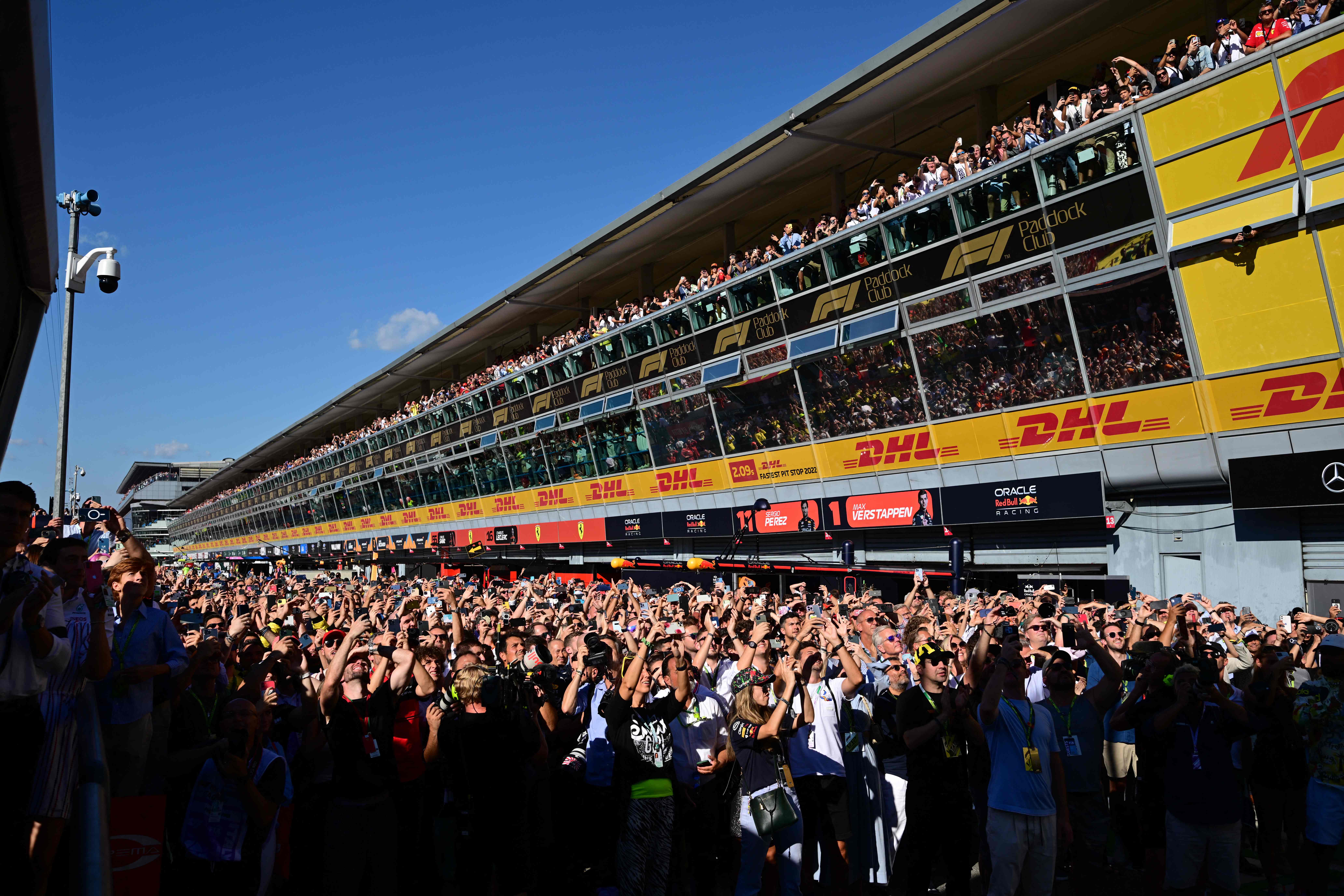 Verstappen Terdepan di Kandang Ferrari