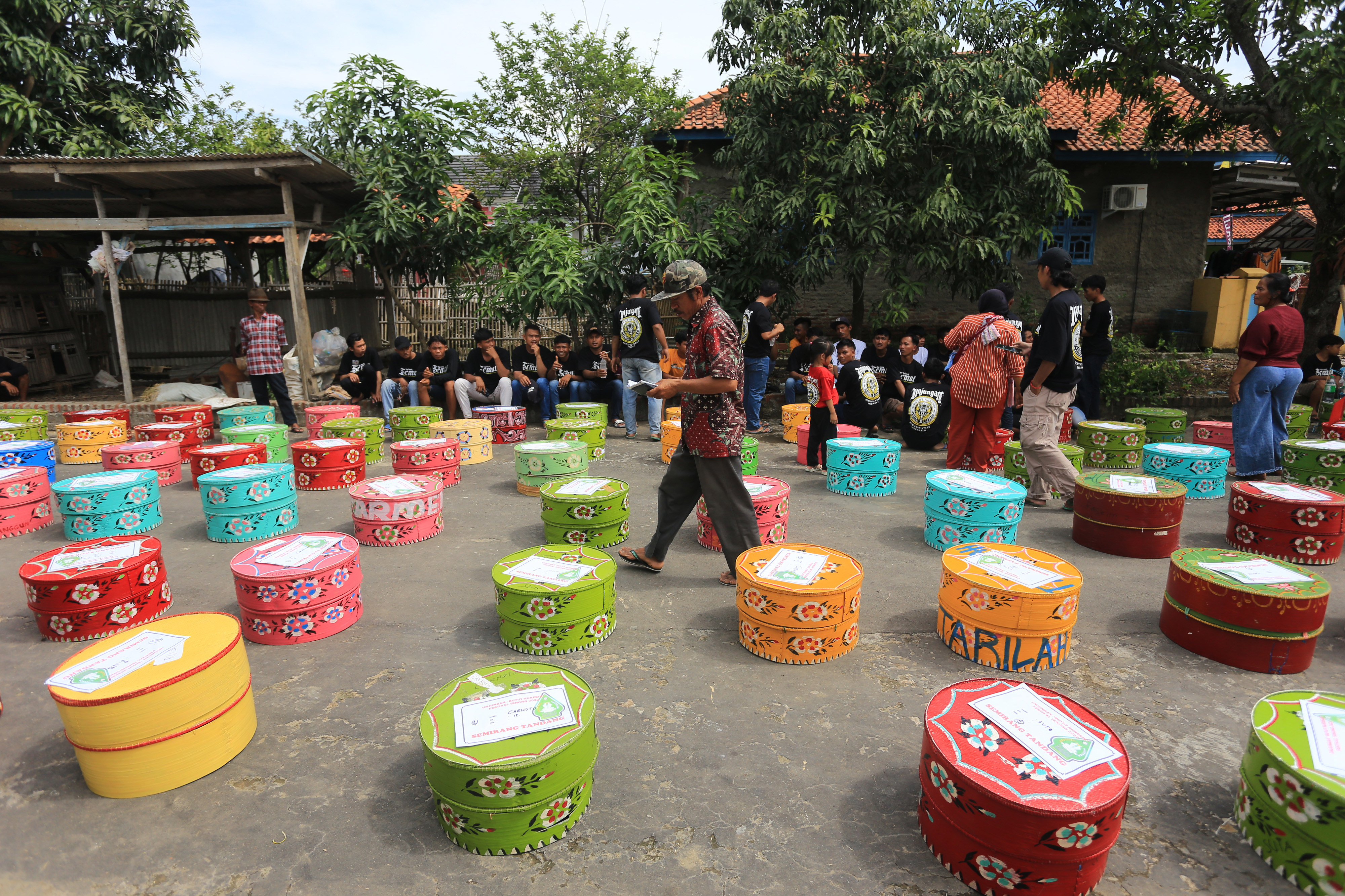 Tradisi Tenongan Indramayu