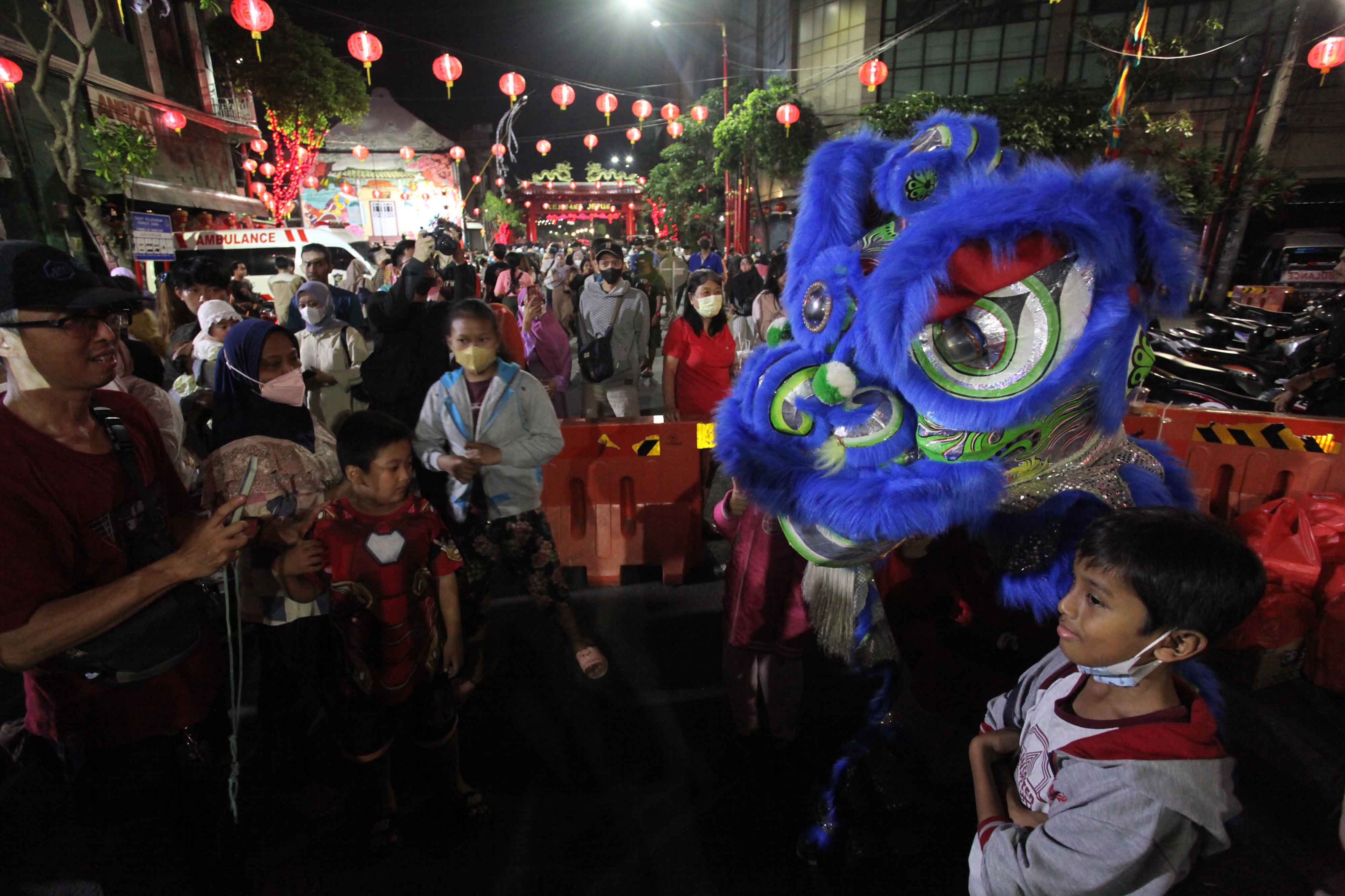 Wisata Pecinan Kembang Jepun