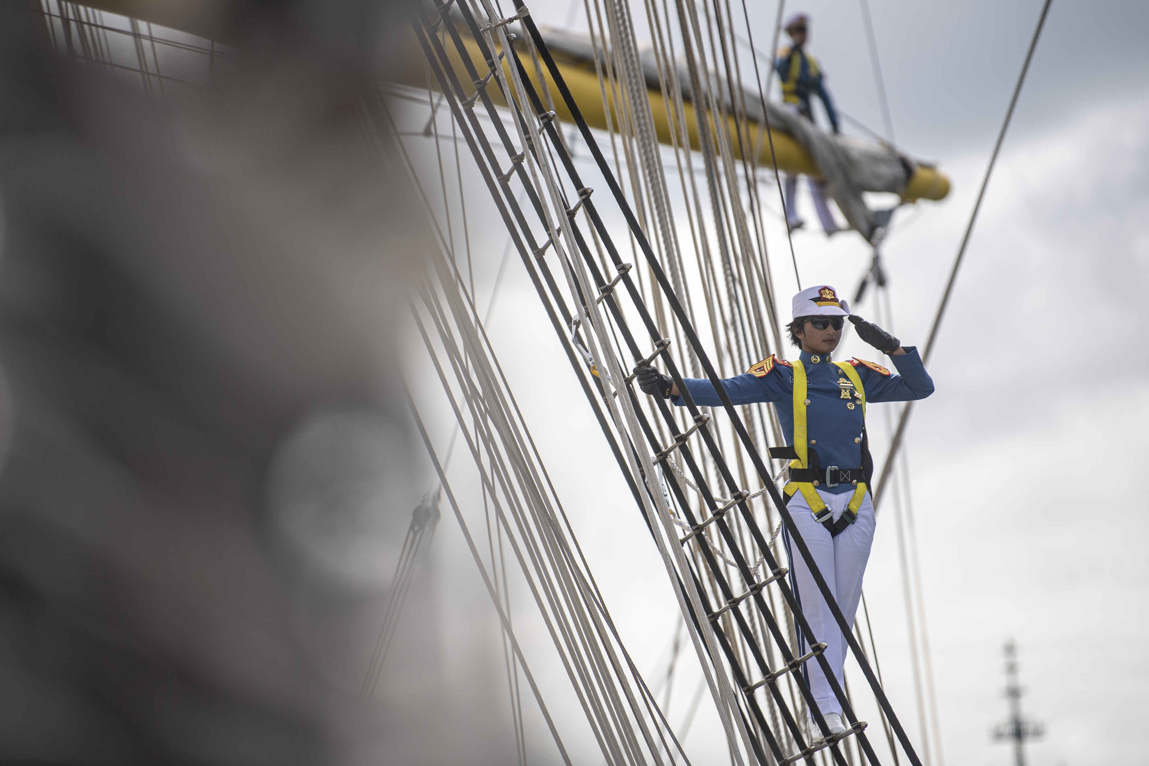 KRI Bima Suci Bertolak Menuju Cairns Australia