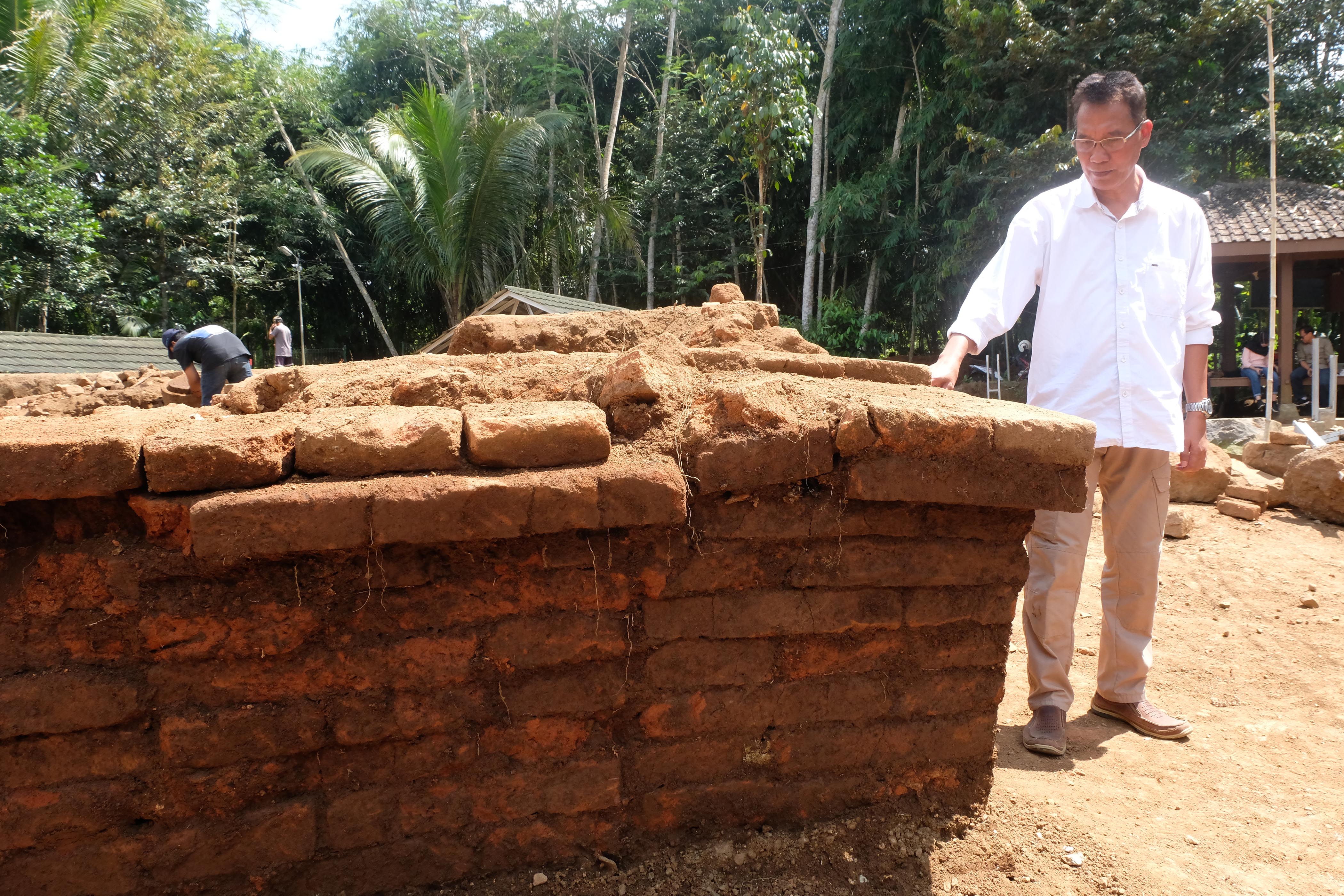 Ekskavasi Situs Samberang Magelang