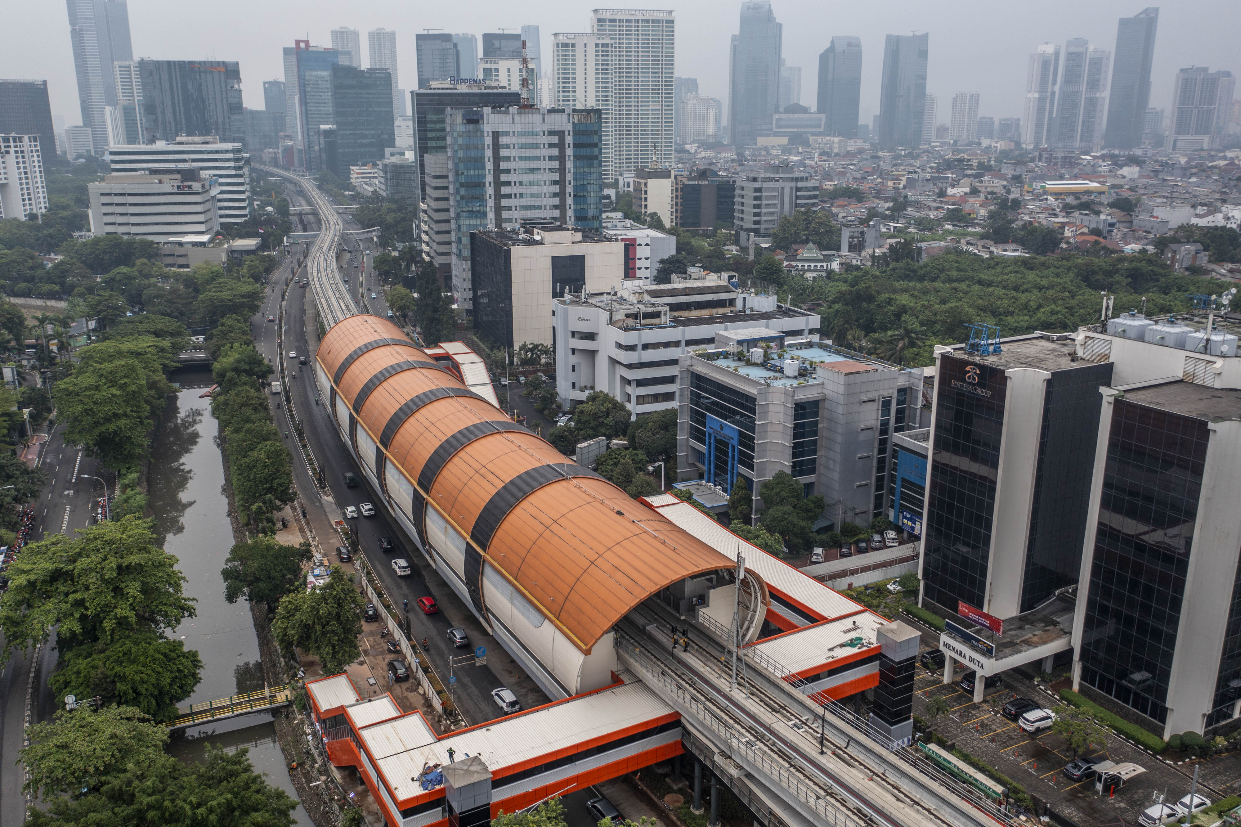 Pengoperasian LRT Jabodetabek Mundur