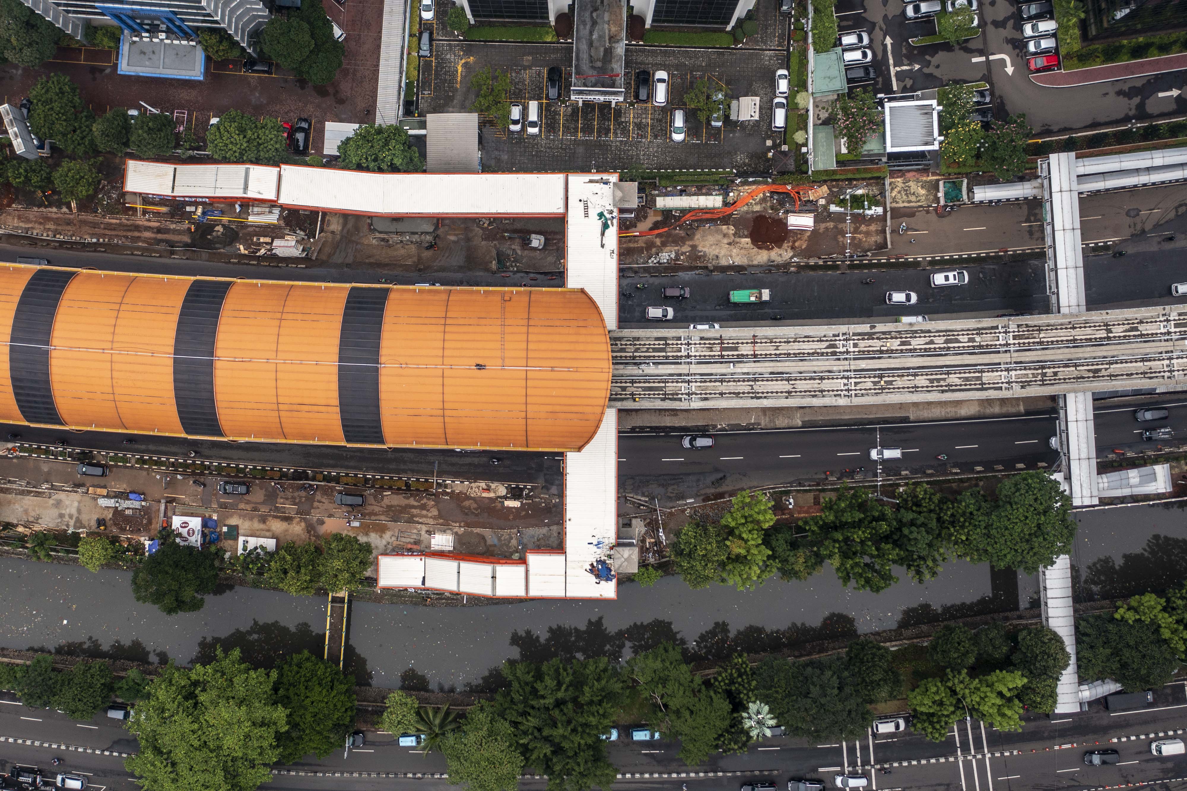 Pengoperasian LRT Jabodetabek Mundur