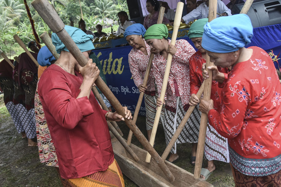 Kesenian Gondang Buhun 