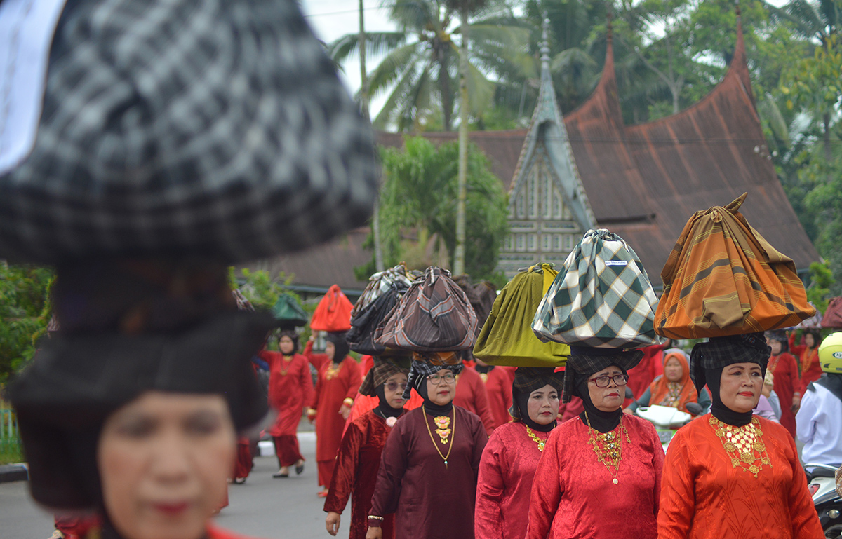  Pawai Rang Solok Baralek Gadang