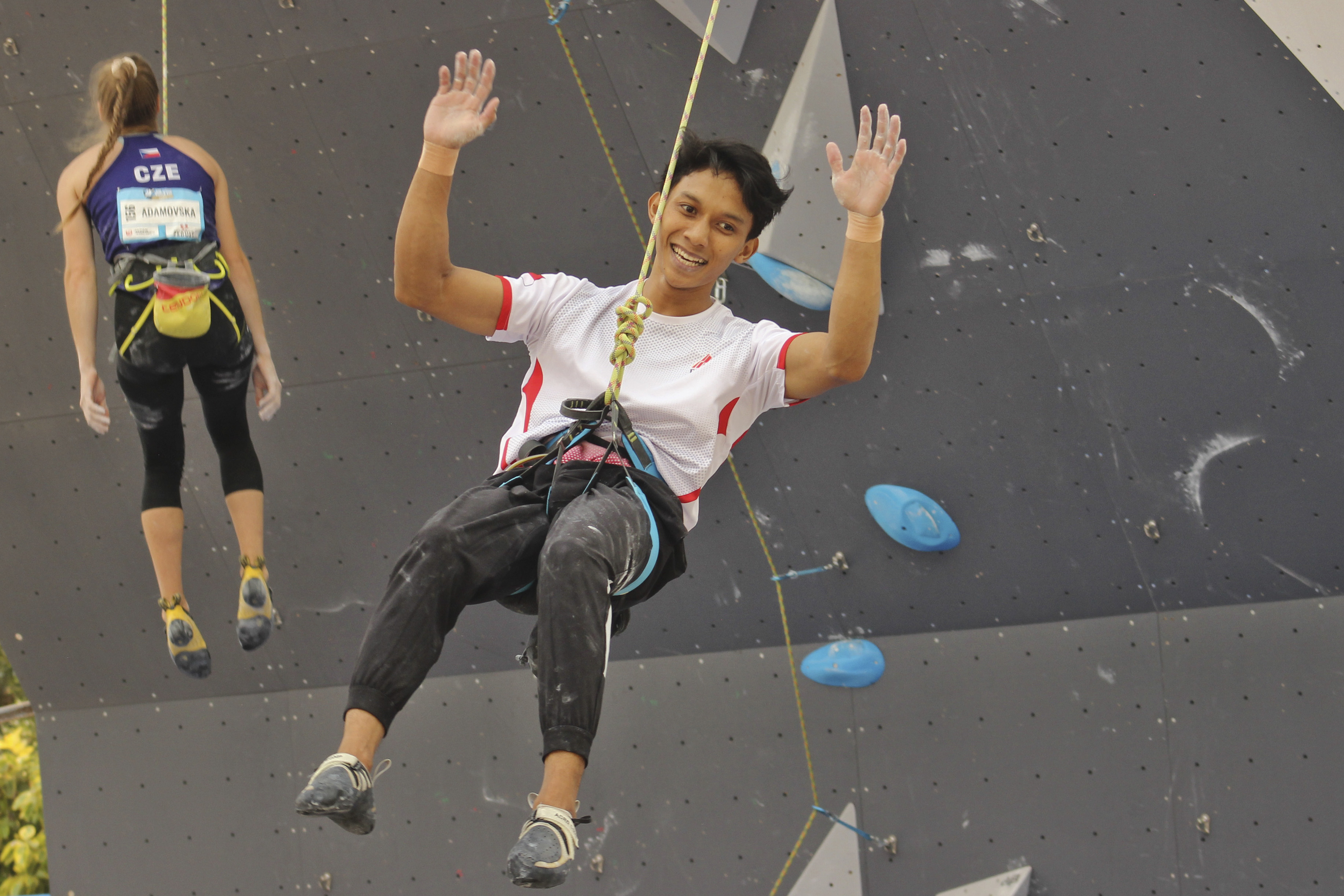 Atlet Panjat Tebing Indonesia Raviandi Ramadhan Masuk Final