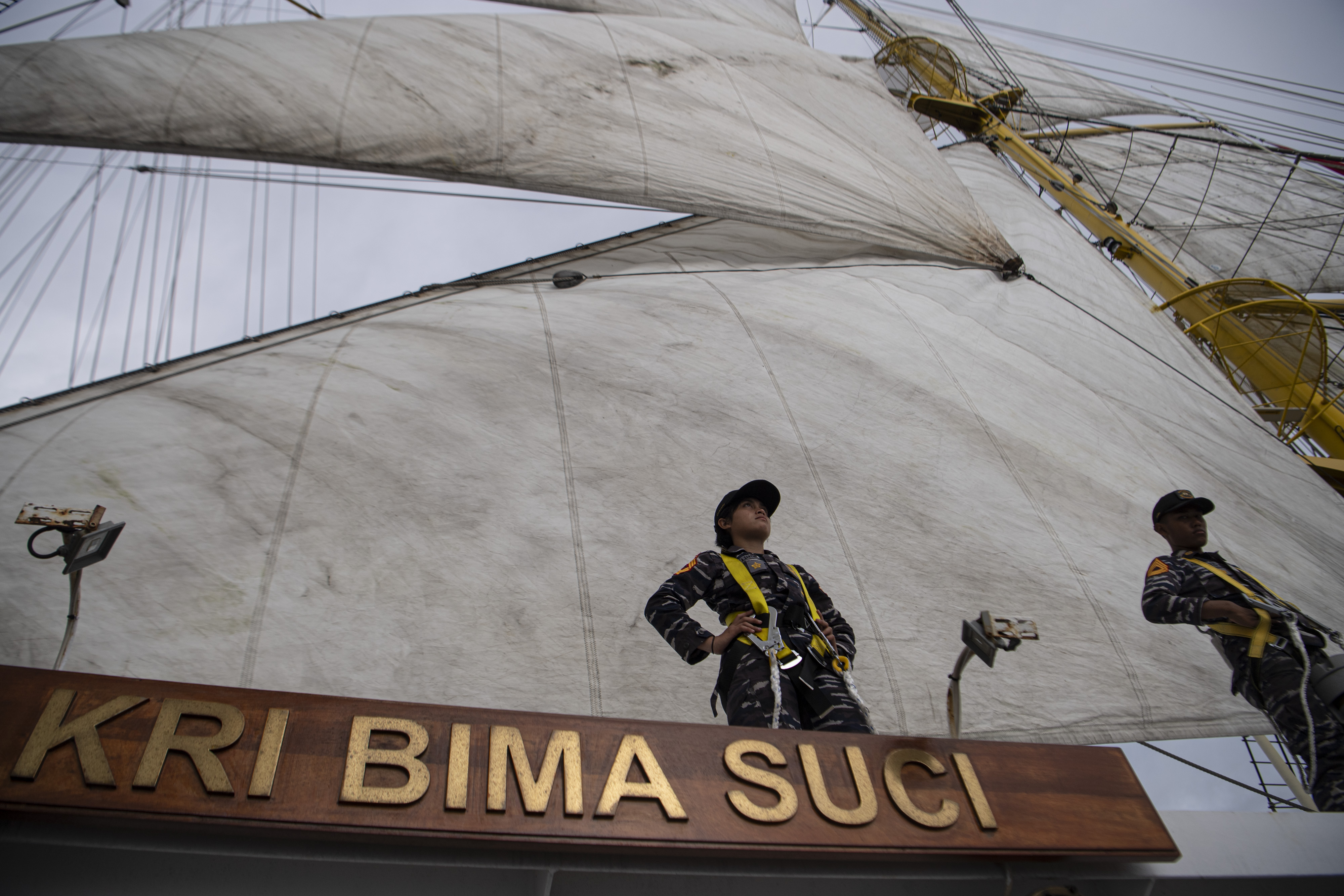 Peran Layar KRI Bima Suci di Laut Arafuru