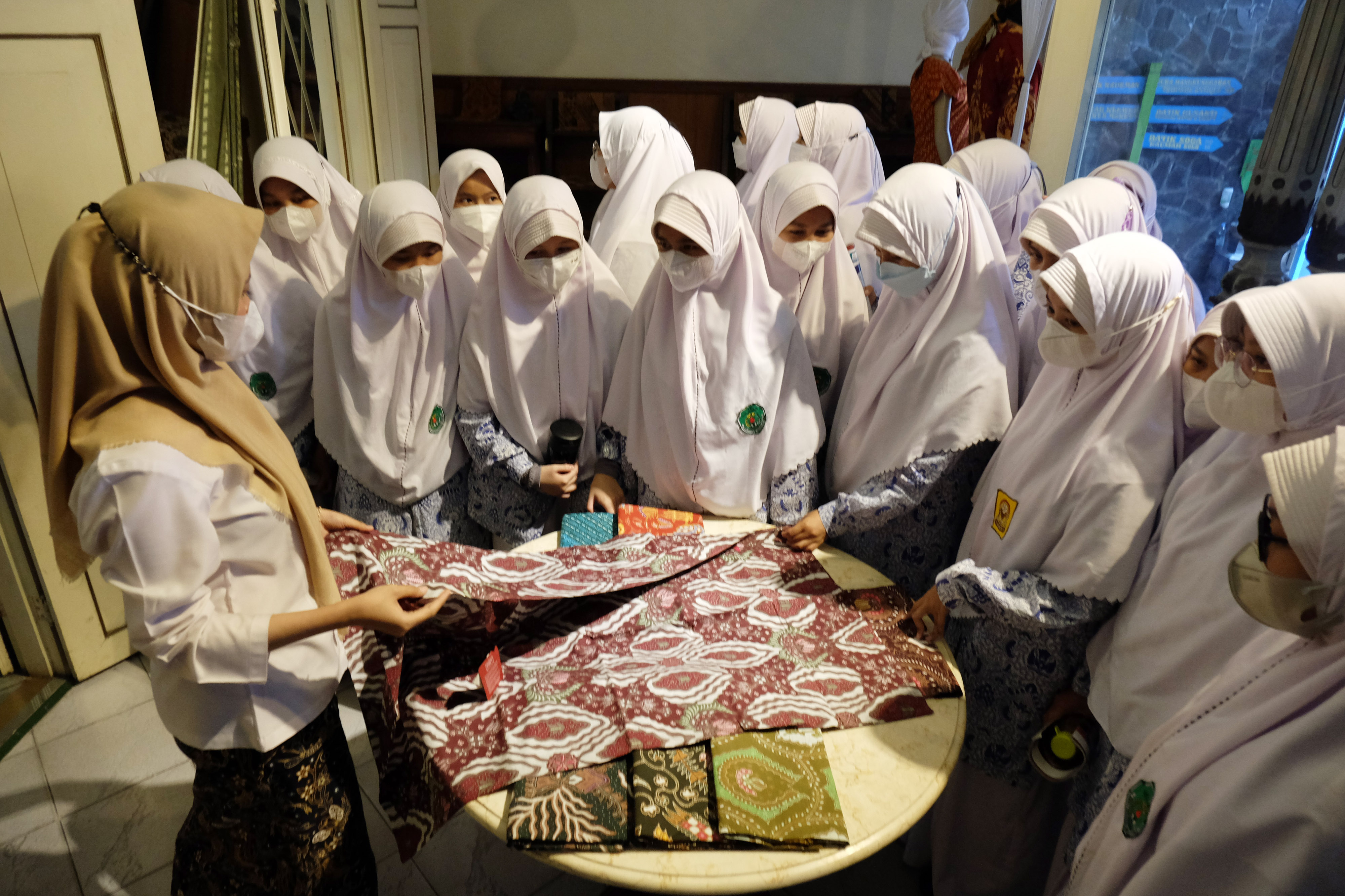 Upaya Melestarikan Kain Batik di Nusantara