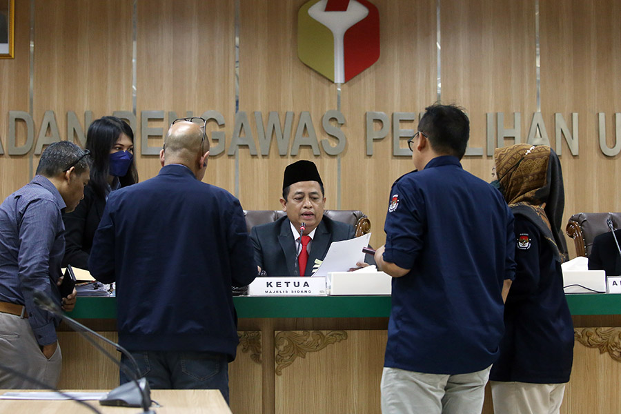 Gugatan Partai Kedaulatan Rakyat dan Partai Pandu Bangsa 