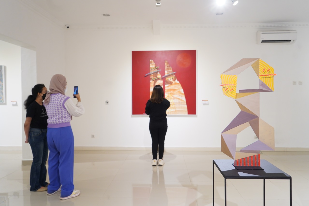 Pameran Lukisan Karya Profesor Tulus Warsito