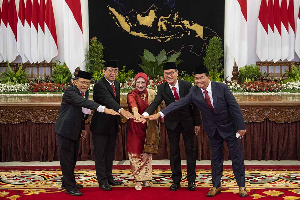 Presiden Lantik Anggota DKPP Unsur Tokoh Masyarakat