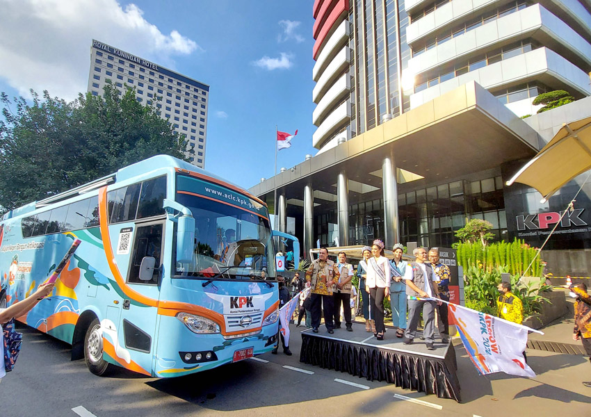 Bus Antikorupsi Kembali Jelajahi Negeri