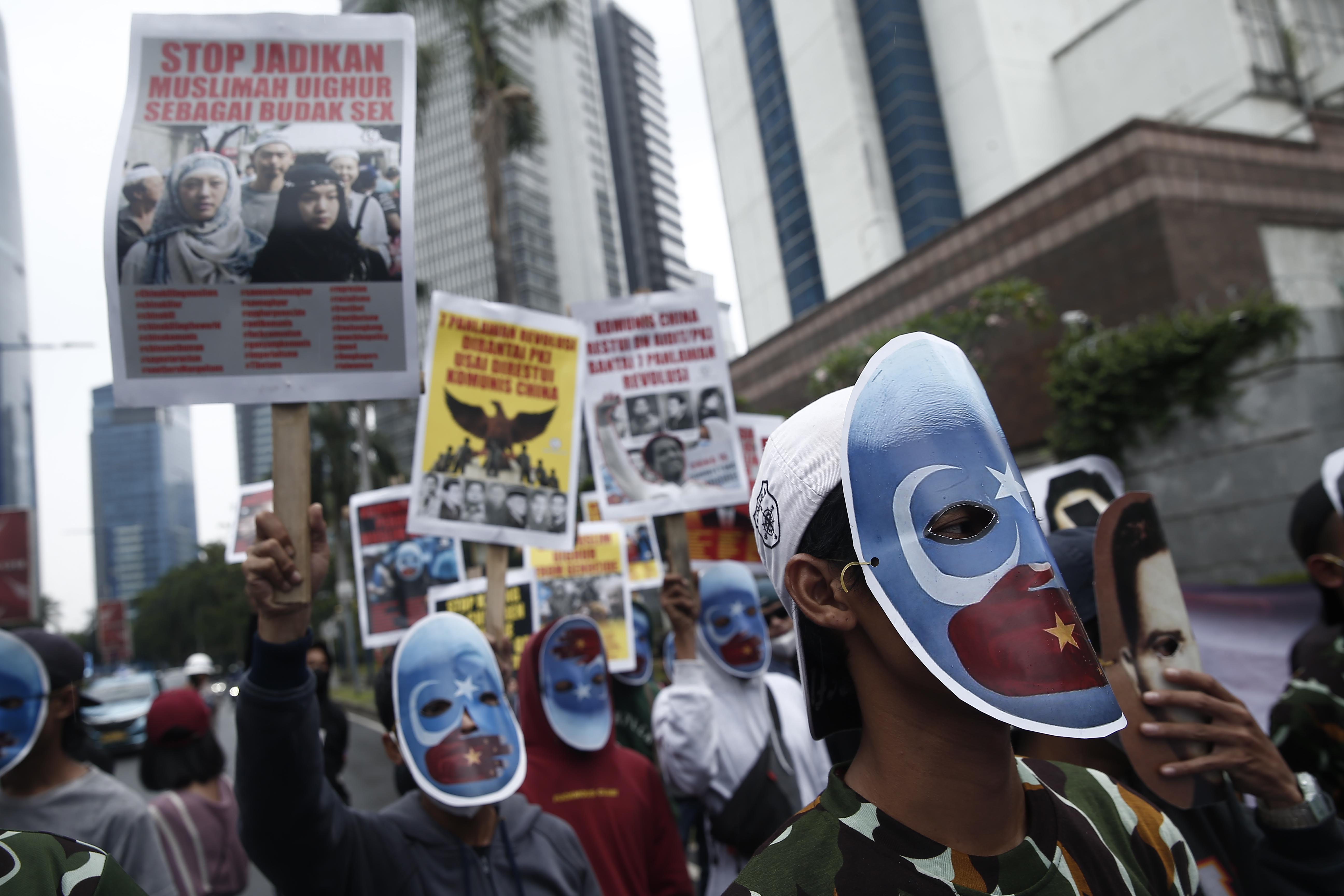 Aksi Hentikan Kekerasan 