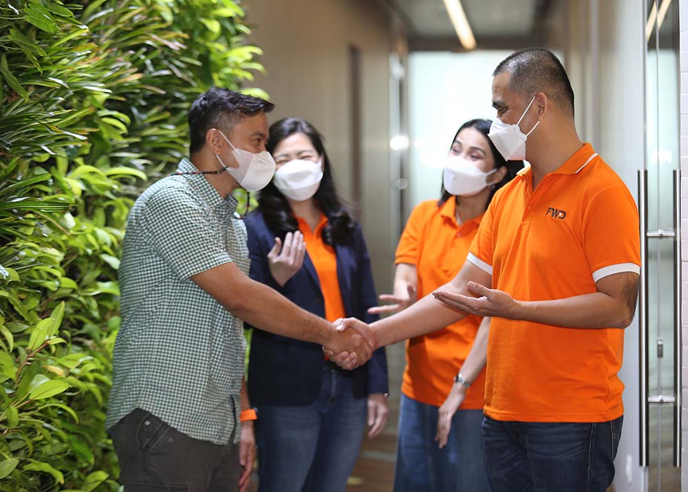 Layanan Nasabah FWD Insurance