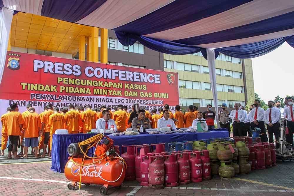 Tindak Pidana Penyulingan Gas LPG 3 KG