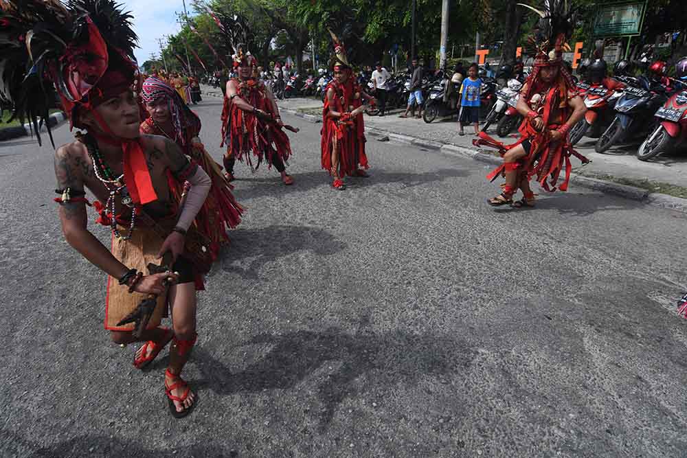 Pawai Budaya HUT Kota Palu
