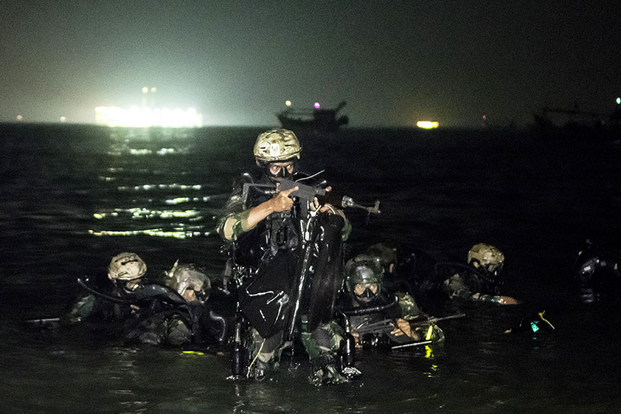 Operasi Dukungan Pasukan Khusus di Pulau Damar Jakarta