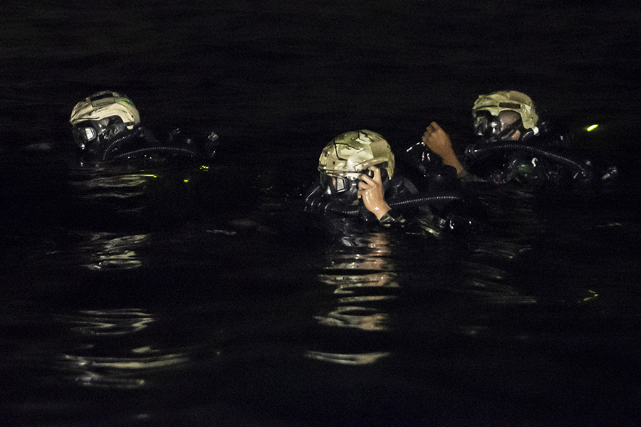 Operasi Dukungan Pasukan Khusus di Pulau Damar Jakarta