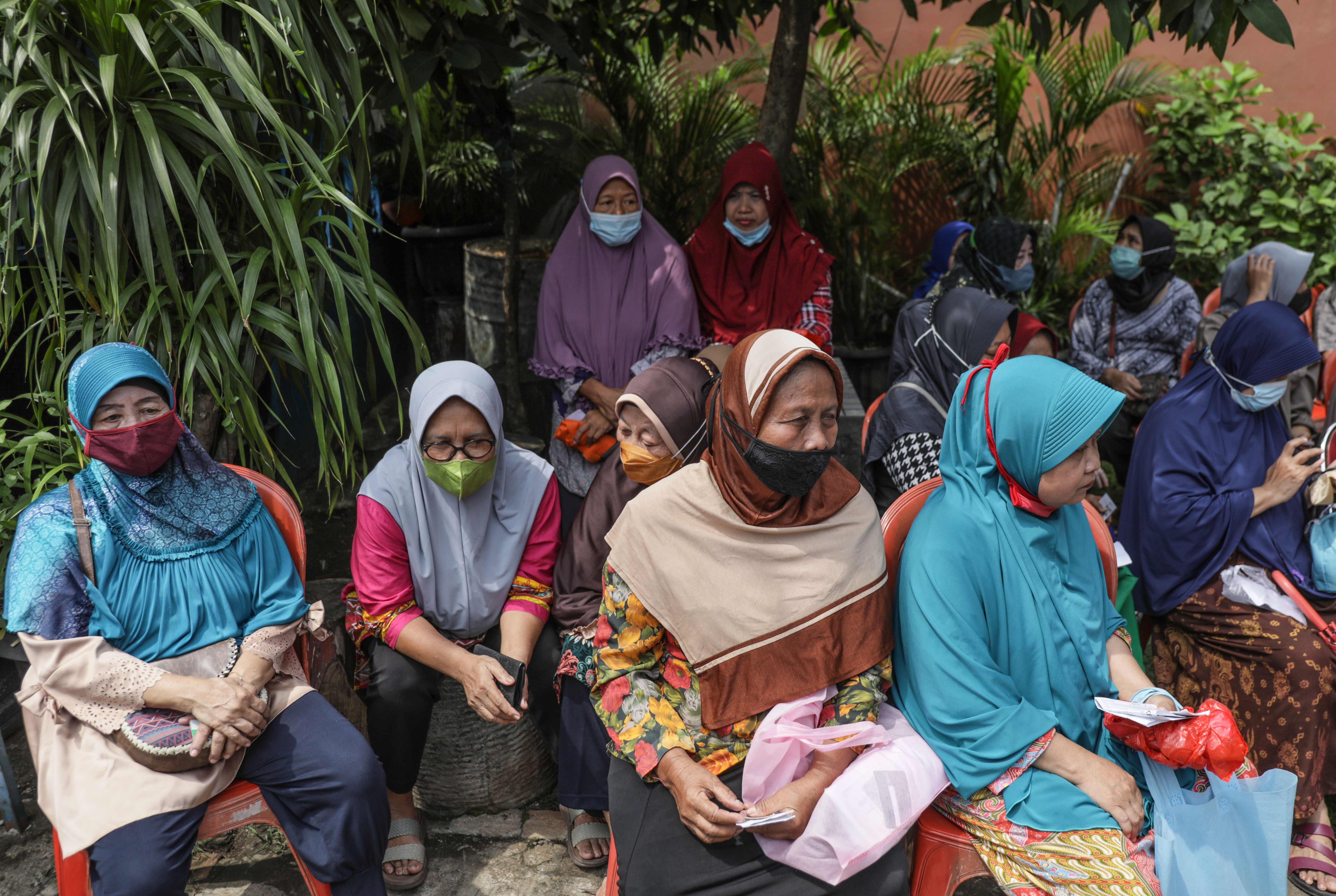 Penyaluran Bantuan Pangan Non Tunai di Tangerang 