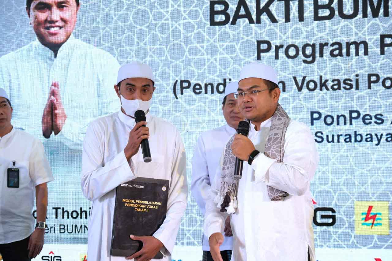 SIG Lakukan Kick off Program Bakti BUMN untuk Santri