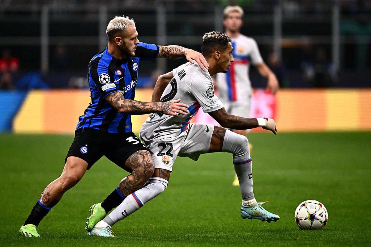 Inter Milan Bekuk Barcelona