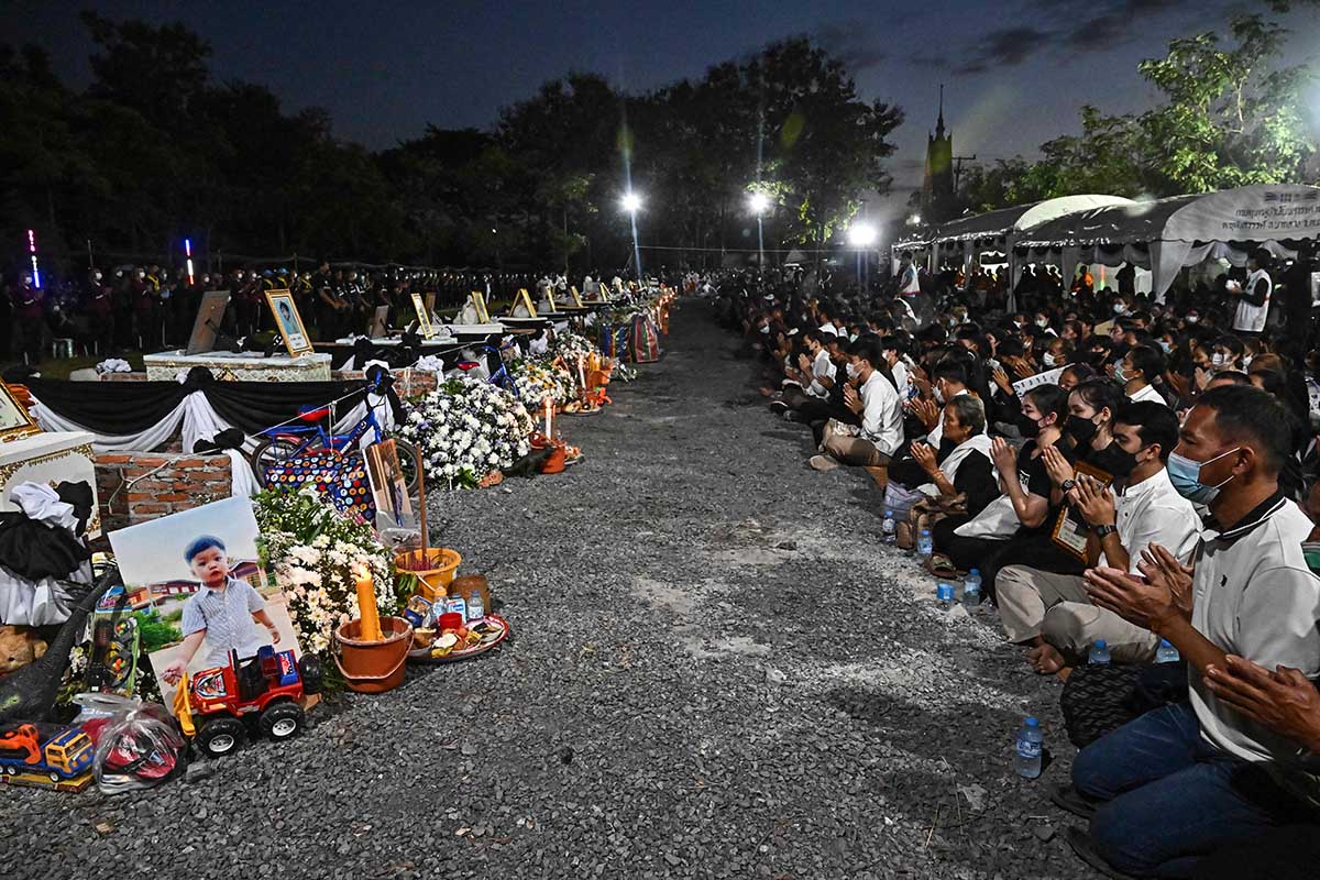 Kremasi Massal Korban Pembantaian Pusat Penitipan Anak