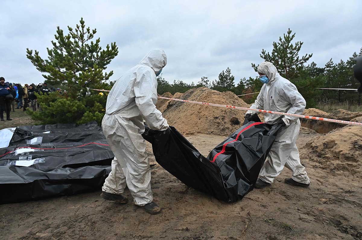 Kuburan Massal di Kota Lyman