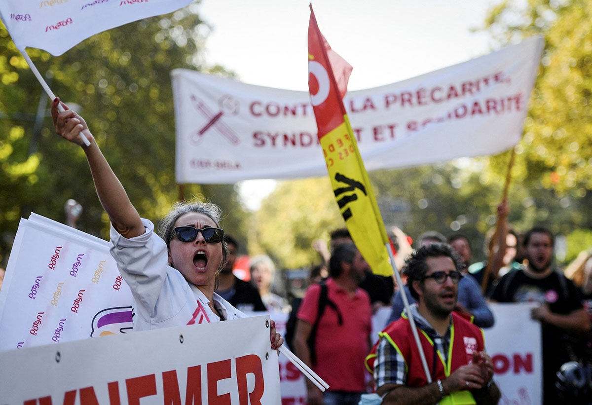 Aksi Mogok Kerja Tuntut Upah Lebih Tinggi di Prancis 