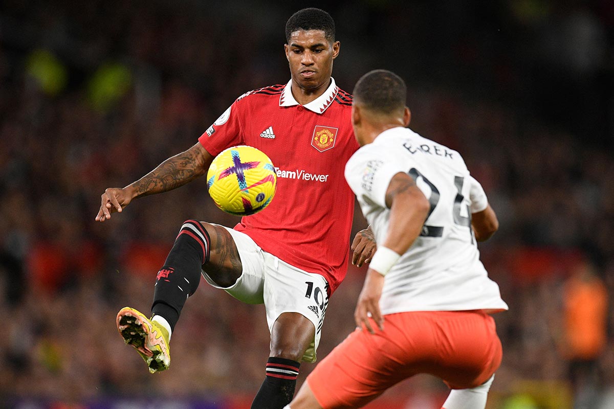 Man United Sikat West Ham 1-0